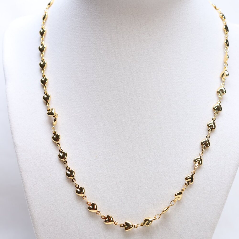 Crystal Haze Gold Tone Habibi Heart Chain Necklace $150 NWOT